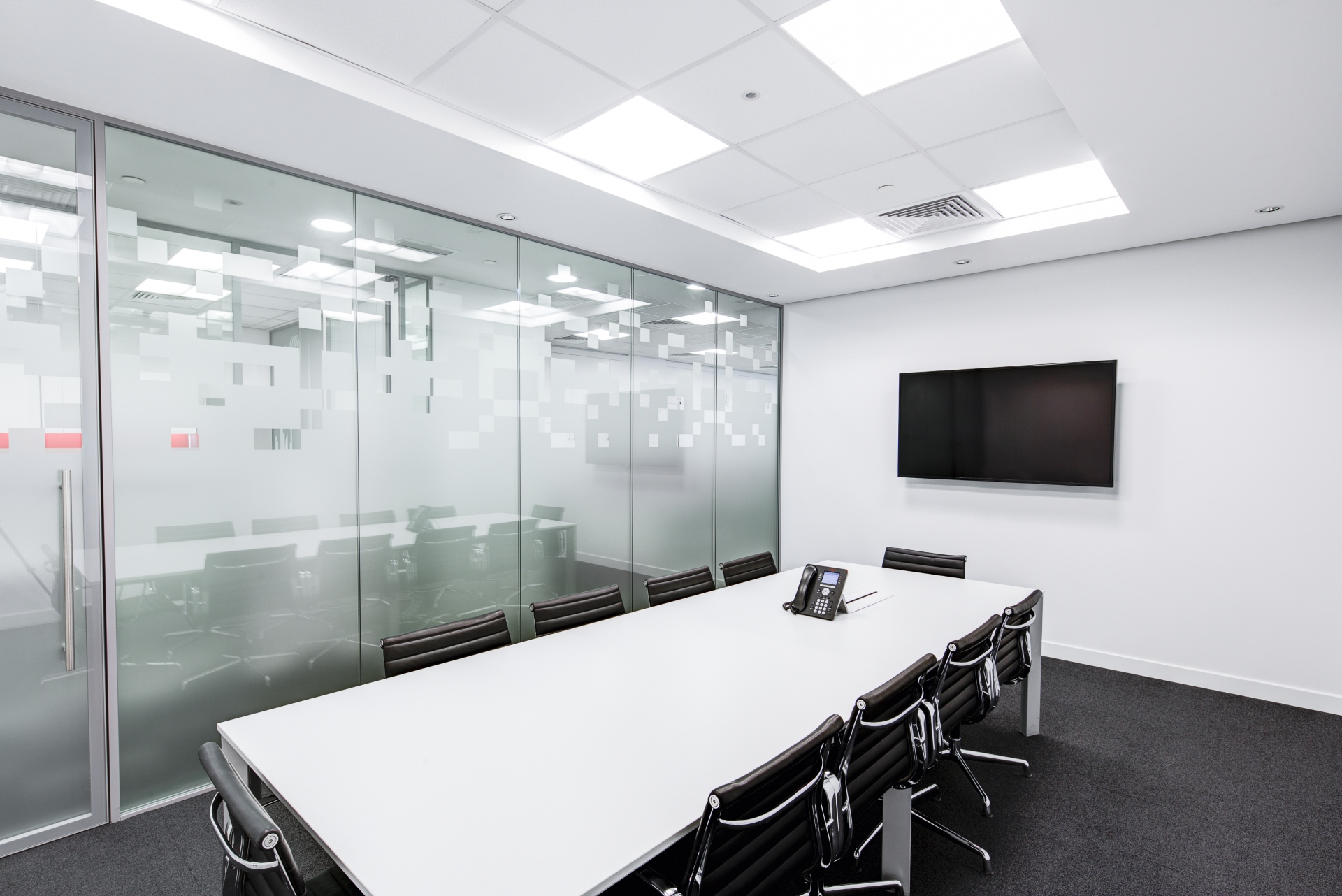 meeting-room-730679 (1)